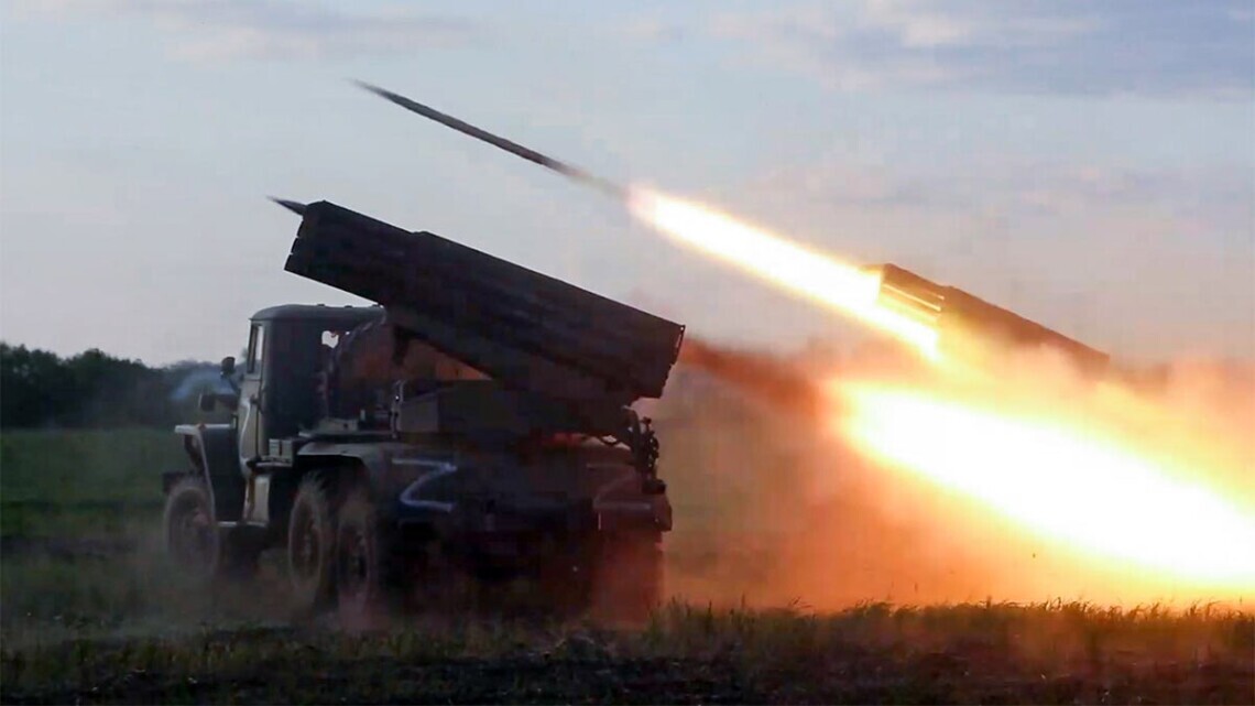 В течение дня российские захватчики обстреляли восемь пограничных общин Сумской области, было совершено 192 удара.