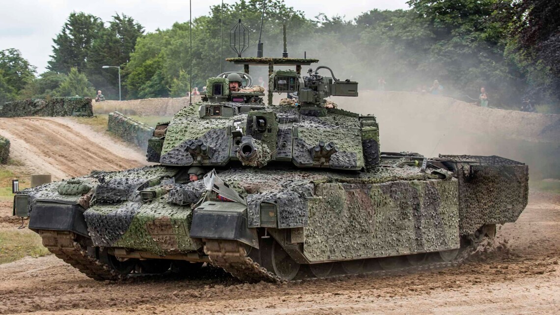 Сполучене Королівство може запропонувати Україні більше танків на додаток до 14 вже обіцяних.