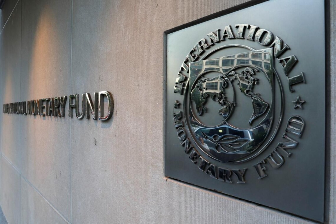 МВФ вже найближчими днями оголосить про нову чотирирічну програму кредитування України. Сума становитиме 15,6 млрд доларів.