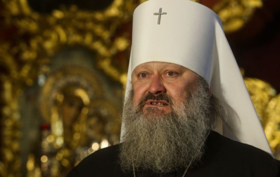 Бывшему наместнику Киево-Печерской Лавры митрополиту Павлу вручили подозрение в субботу, 1 апреля.
