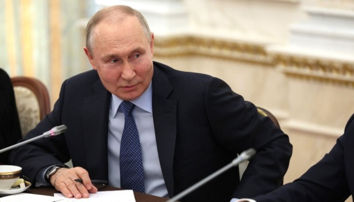 Російський президент володимир путін збрехав, що рф не використовує касетні боєприпаси на війні та пригрозив Україні дзеркальними діями.