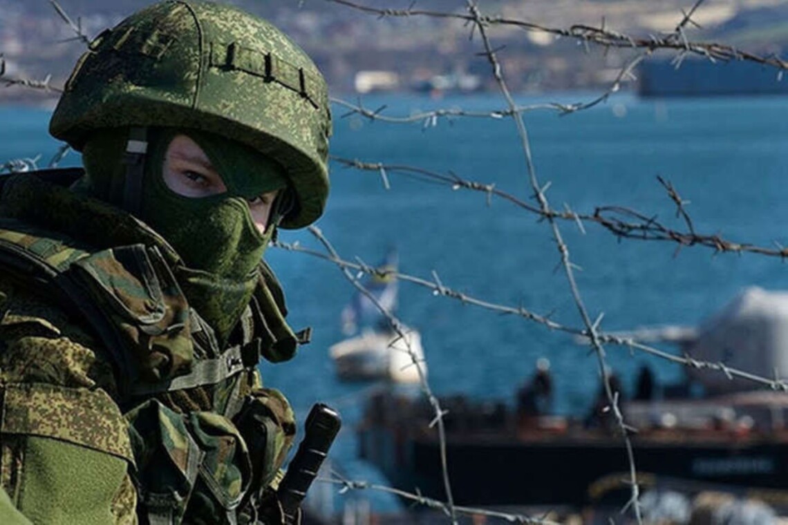 Російські військові, після успішних ударів ЗСУ по Криму, почали посилювати оборону тимчасово окупованого півострова.