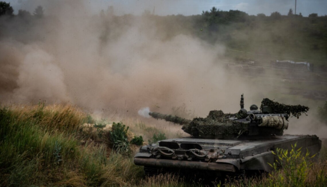 Силы обороны продолжают наступательную операцию на Мелитопольском и Бахмутском направлениях, где закрепляются на достигнутых рубежах.
