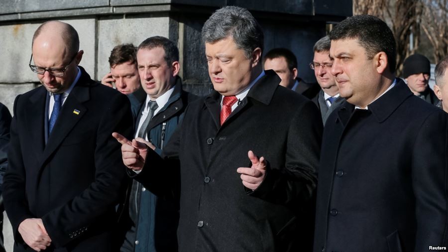 Между фракциями Блока Петра Порошенко и Народного фронта отсутствует доверие, поэтому политические силы выторговывают для себя новые гарантии.