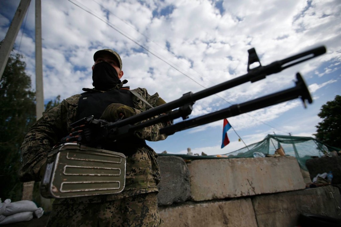 На луганському напрямку зростає ймовірність активізації бойових дій з боку російсько-терористичних військ.