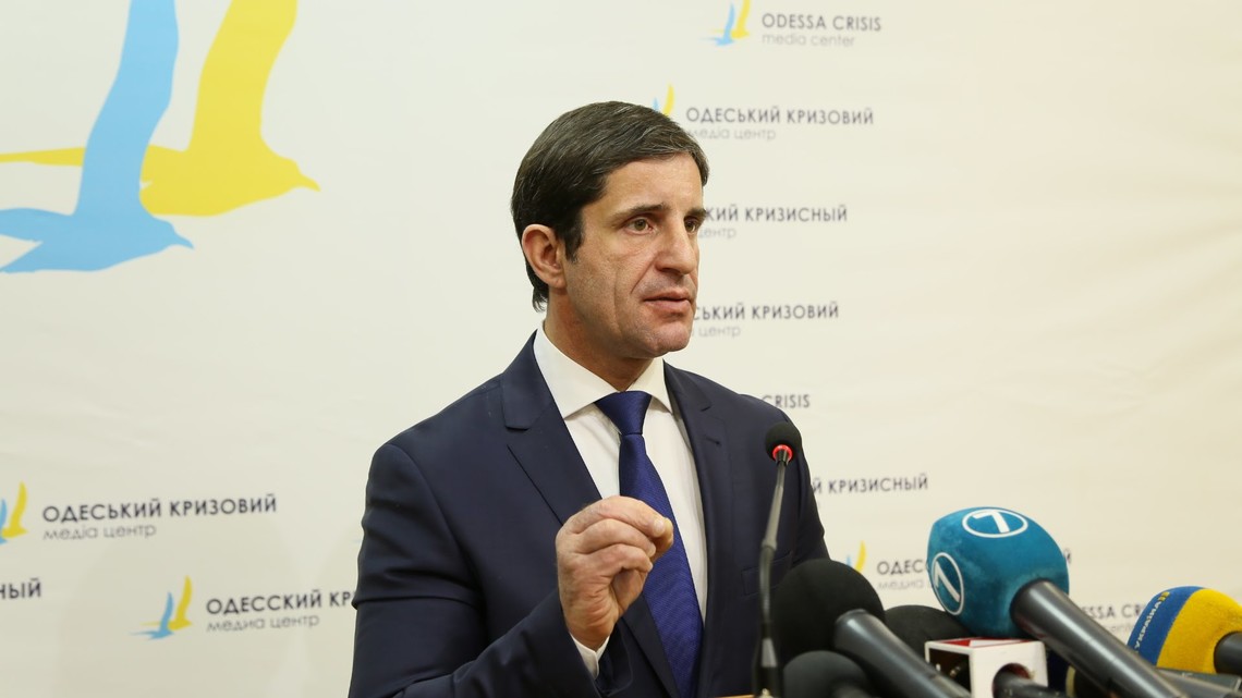 Советник главы Министерства внутренних дел прокомментировал возможность проведения местных выборов на Донбассе.