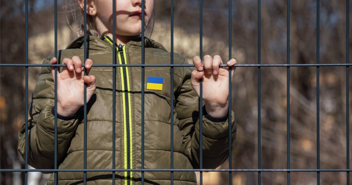 Украине удалось впервые подтвердить факт смены имени и фамилии украинского ребенка, незаконно вывезенного в россию. Об этом сообщил омбудсмен Дмитрий Лубинец.
