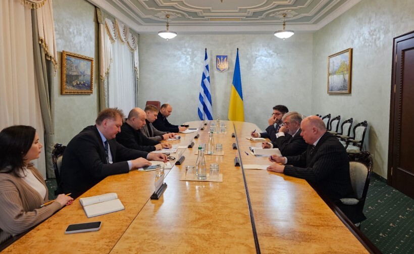 Наступна міжнародна конференція з питань відновлення України відбудеться у грецьких Афінах. Захід заплановано на 15 лютого 2024 року.