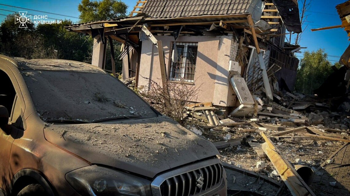 Ракетна атака на Київщину: в ОВА розповіли, яких пошкоджень зазнала область