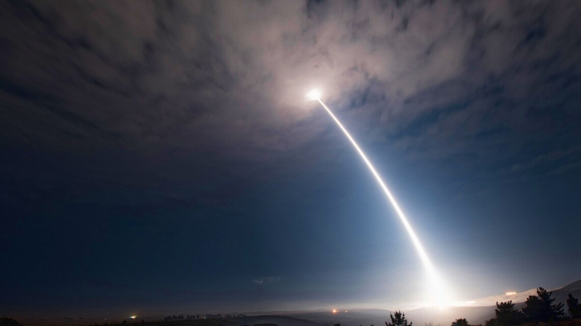 США провели випробування міжконтинентальної балістичної ракети Minuteman III