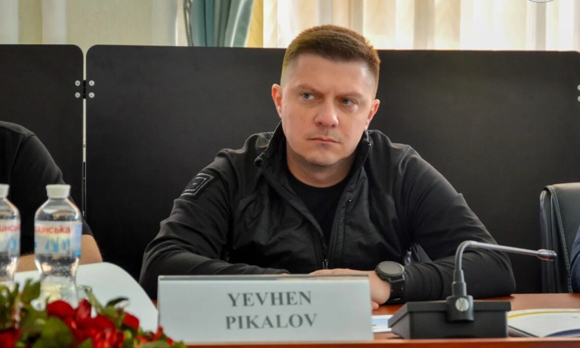 Понад 8,3 тисячі засуджених уже приєдналися до ЗСУ. У Мін'юсті прогнозують, що загалом мобілізуватися можуть до 30 відсотків від загальної кількості засуджених. Понад 8,3 тисячі засуджених уже приєдналися до ЗСУ. У Мін'юсті прогнозують, що загалом мобілізуватися можуть до 30 відсотків від загальної кількості засуджених.