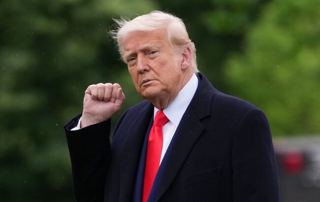 Трамп оголосить новий план озброєння України, що включатиме наступальну зброю – Axios