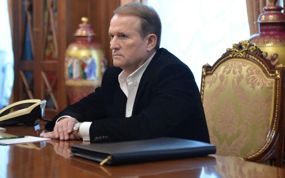 Справу про «трубу Медведчука» повернули до НАБУ, експертка пішла на угоду