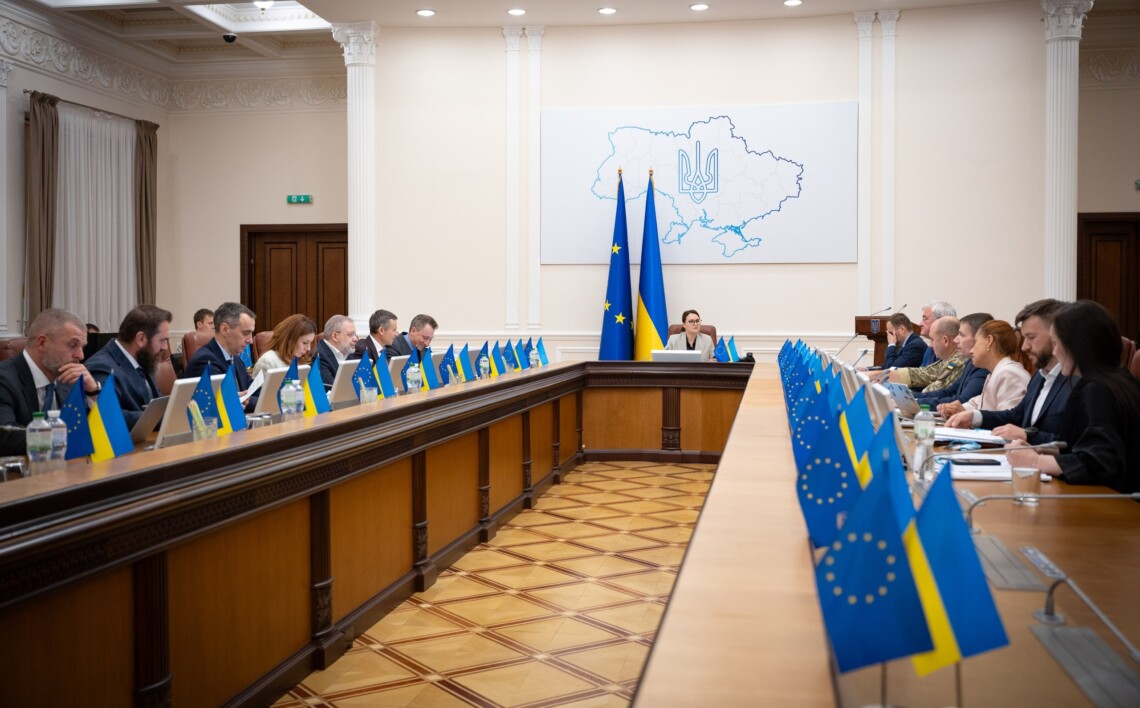 Кабмін ухвалив пакет рішень для підтримки прифронтових регіонів: деталі від Свириденко