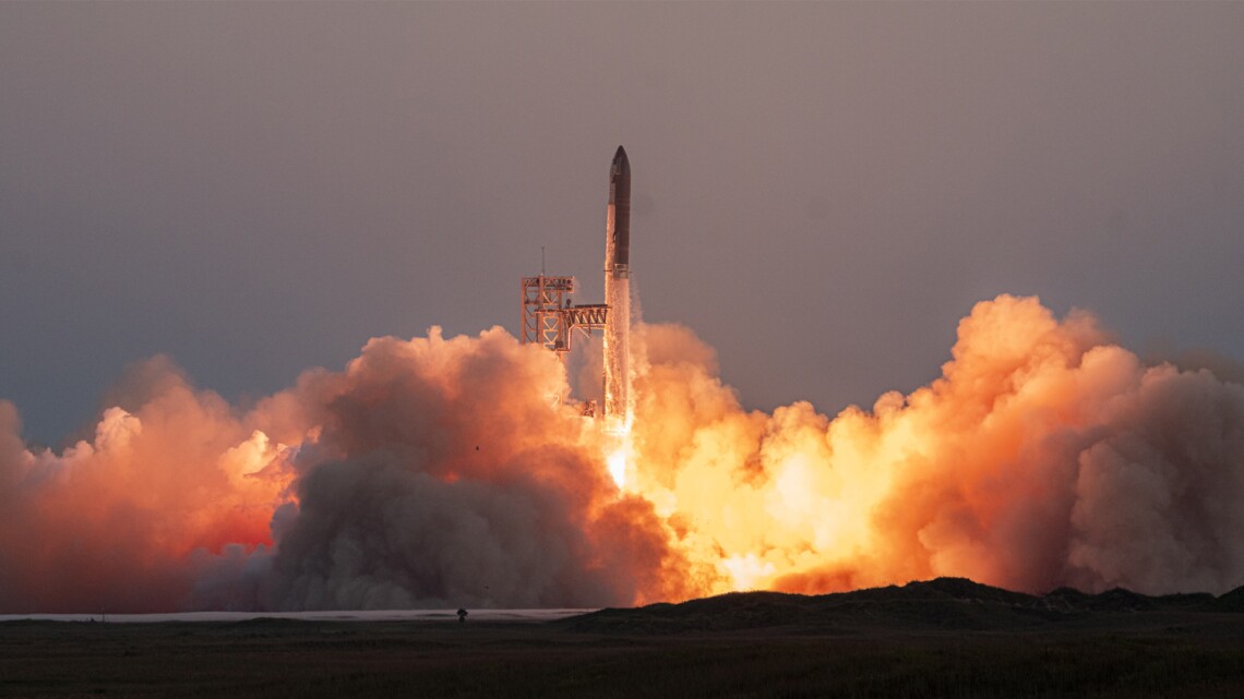 SpaceX Ілона Маска здійснила десятий тестовий запуск космічного корабля Starship