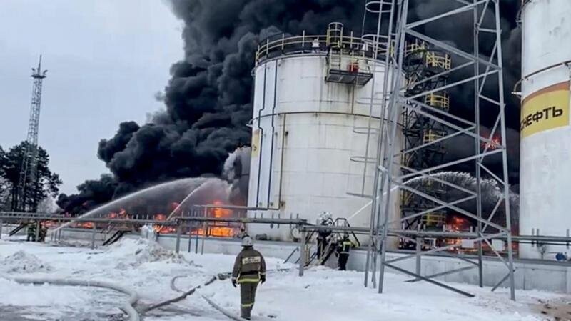 Українські удари по російських НПЗ можуть принести вигоду США – Reuters