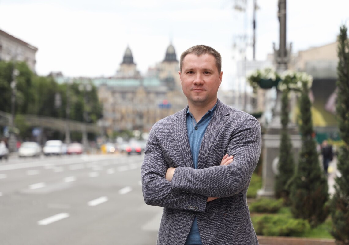 Ексголову комісії у Київраді залишили з підозрою у справі Комарницького