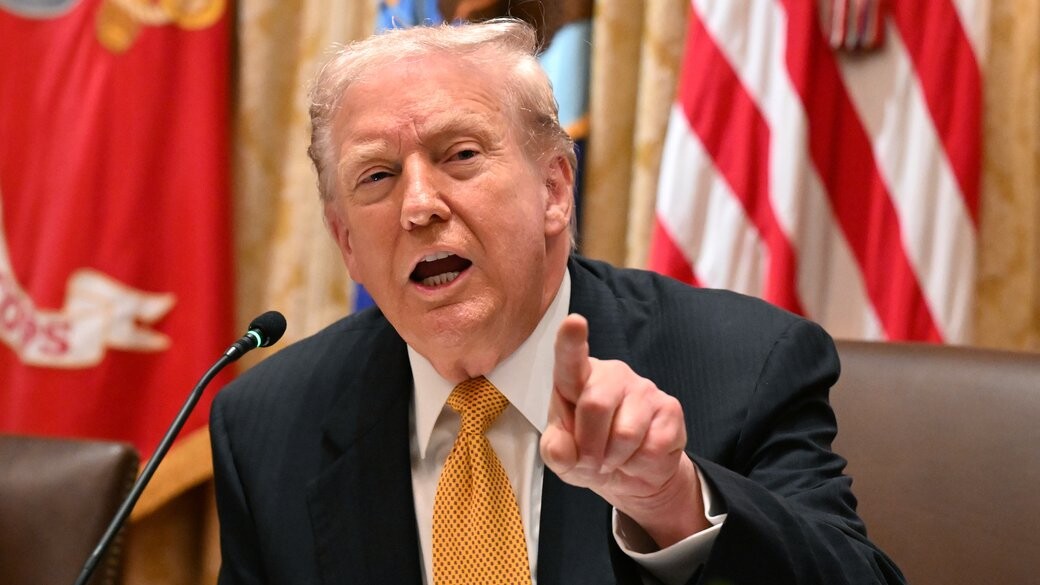 Трамп заявив, що Зеленський досі не читав мирний план, тоді як в рф нібито на нього погодилися