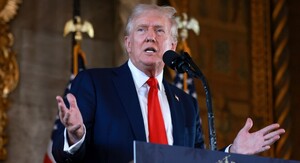 Адміністрація Трампа вимагає відставки президента Куби – NYT