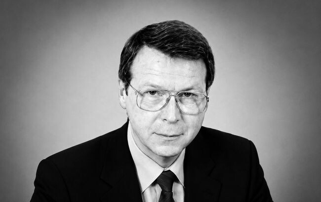 Помер екснардеп, який був одним із тих, хто готував проект Конституції України