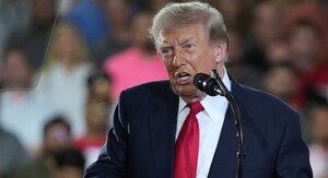 Трамп заявив, що демократи можуть розпочати процедуру імпічменту щодо нього