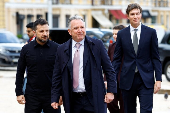 До Києва прибули спецпредставники Трампа Віткофф та Кушнер