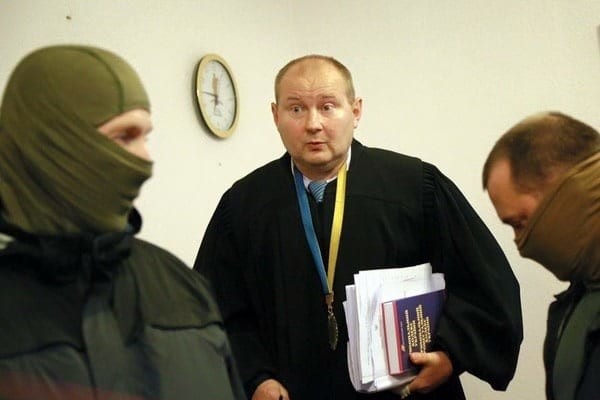 Керівник САП Назар Холодницький не знає про місцеперебування викритого на хабарі київського судді Миколи Чауса. Він припускає, що той може бути в Криму.