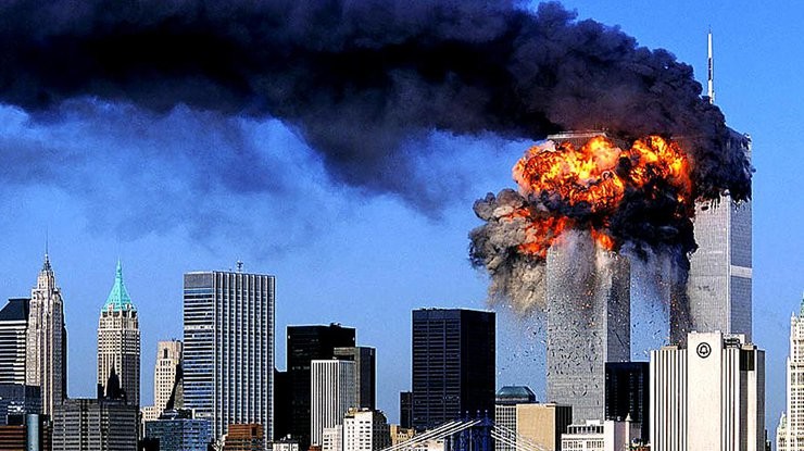 Сьогодні, в Америці будуть згадувати жертв організованої «Аль-Каїдою» атаки на вежі-близнюки, в результаті якої тоді загинуло 2750 чоловік.