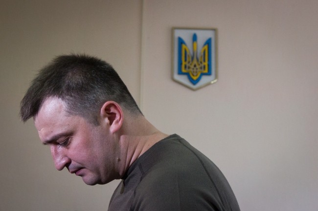Военному прокурору сил АТО Константину Кулику предъявлено обвинение. В кратчайшие сроки обвинительный акт будет передан в суд для рассмотрения по существу.