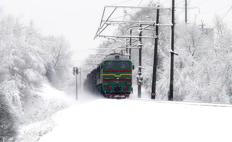 На новорічні свята Укрзалізниця призначила 4 додаткові поїзди та збільшила періодичність курсування 5 цілорічних поїздів.