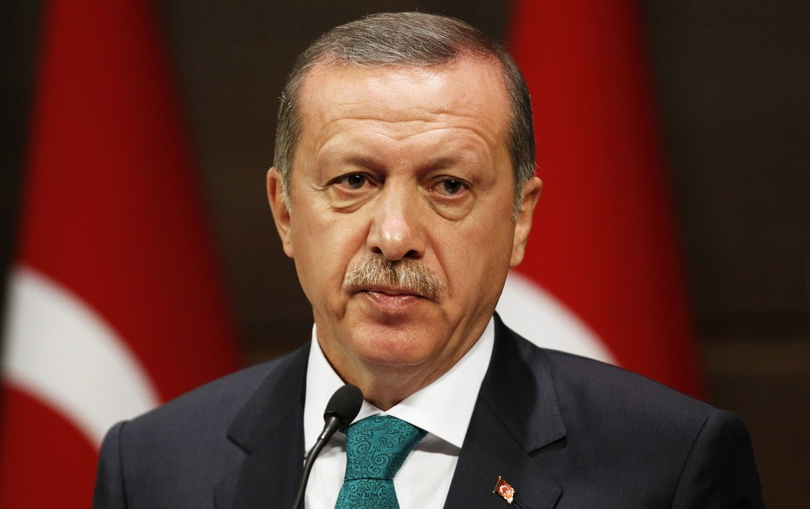 Президент Туреччини Реджеп Ердоган розкритикував позицію країн Заходу з питання кризи біженців і пригрозив відкрити кордони своєї країни.