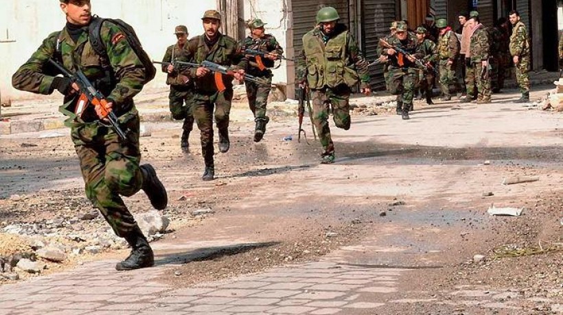 Урядові війська президента Сирії Башара Асада відбивають у бойовиків Ісламської держави східне Алеппо.