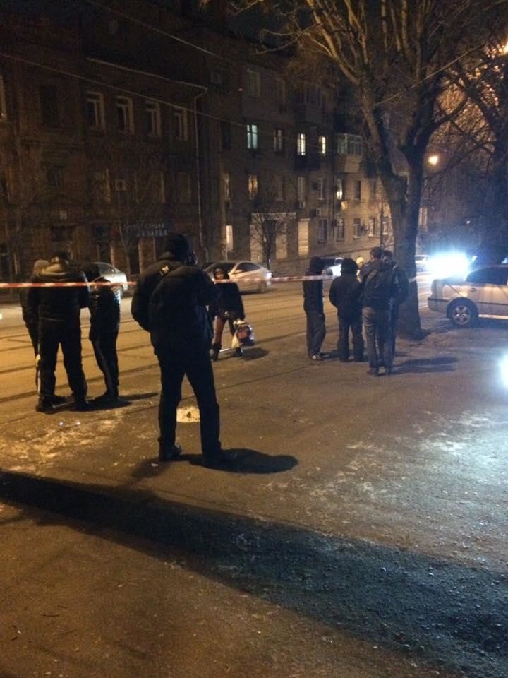 Сьогодні ввечері в центрі Дніпра, біля офісу партії Національний корпус, вибухнула граната.