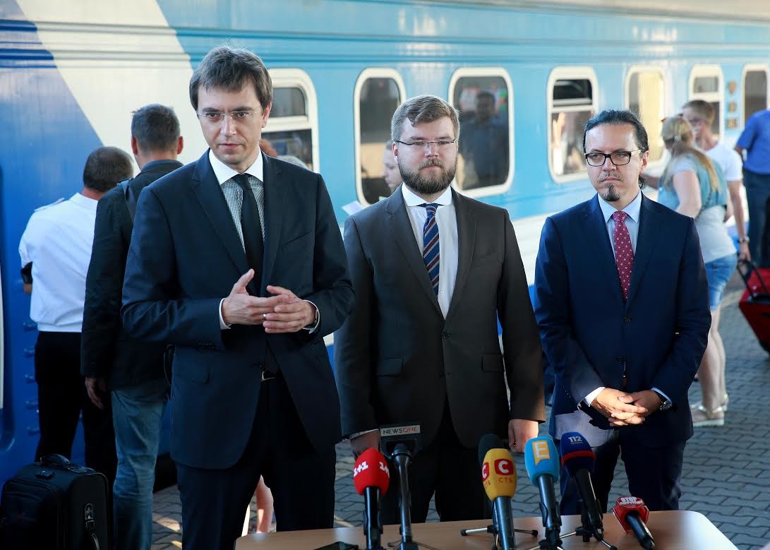 Мінінфраструктури погодило пропозицію Укрзалізниці про підвищення тарифів на вантажні та пасажирські перевезення в 2017 році.