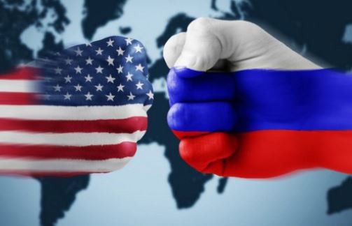 У Кремлі відреагували на рішення США застосувати нові санкції до РФ та погрожують знайти відповідні заходи.