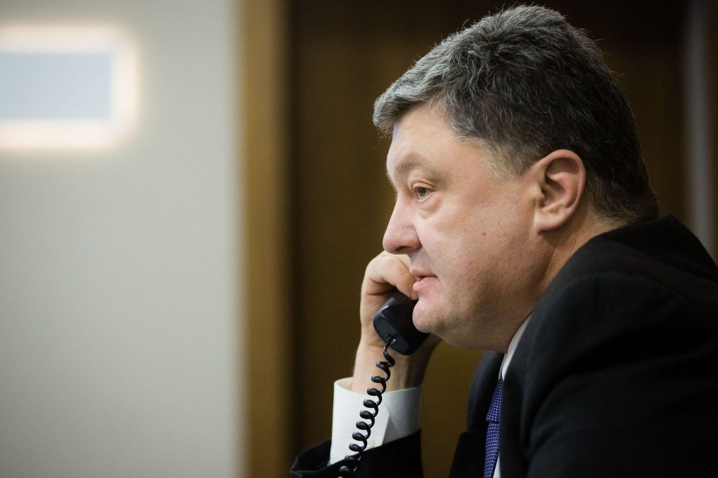 Петро Порошенко говорив з Гурбангули Бердимухамедовим про пряме авіасполучення Україна-Туркменістан.