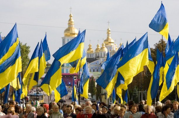 За підсумками грудня 2016 року чисельність населення України зменшилася на 19,4 тис. осіб, і склала 42 млн 584,5 тис. осіб.