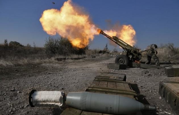 Сепаратисти, які орудують на Донбасі, 41 раз обстріляли позиції українських військових, застосувавши різні види зброї.