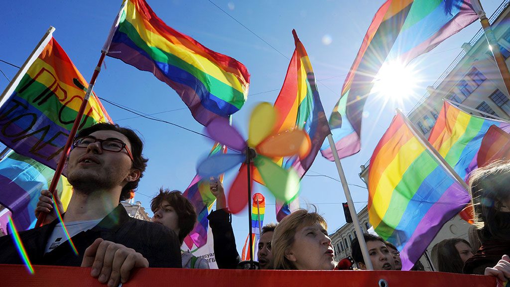 У середині червня у Києві відбудеться черговий Марш рівності, який організовує ЛГБТ-спільнота. Організатори очікують участі 5 тисяч осіб.