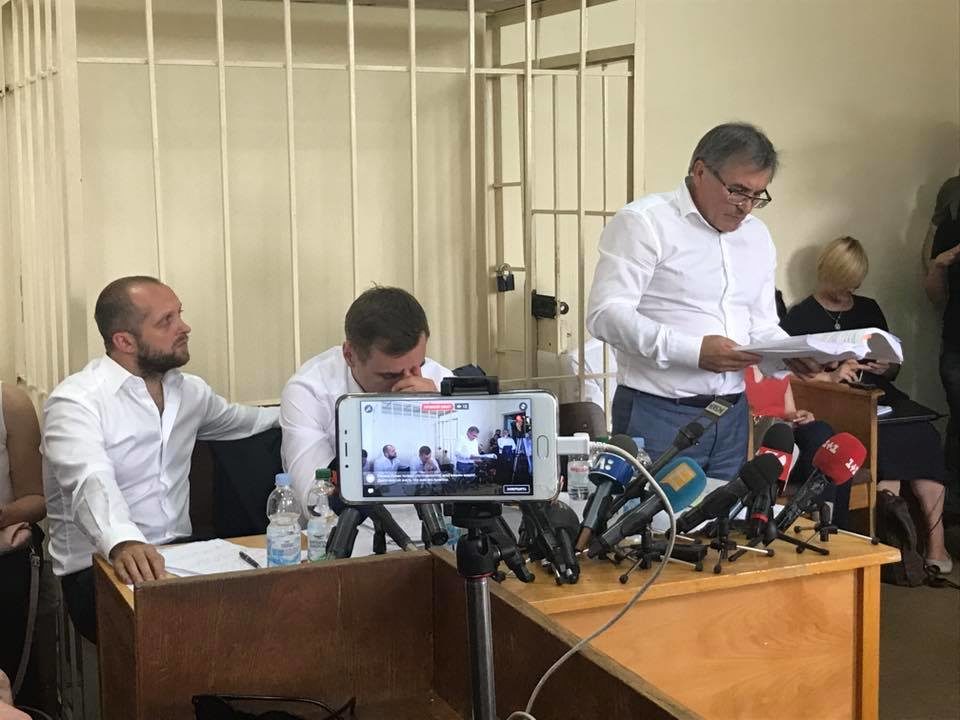 Работники Антикоррупционного бюро считают, что депутат Максим Поляков приобрел имущество, которое было получено не на законных основаниях.