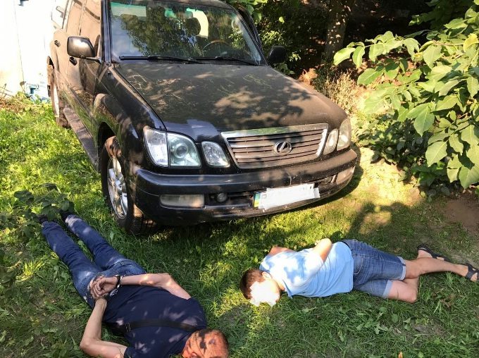 Глава Нацполиции Сергей Князев заявил, что его подопечные нашли похищенный служебный автомобиль его заместителя Александра Фацевича и ликвидировали группу похитителей.