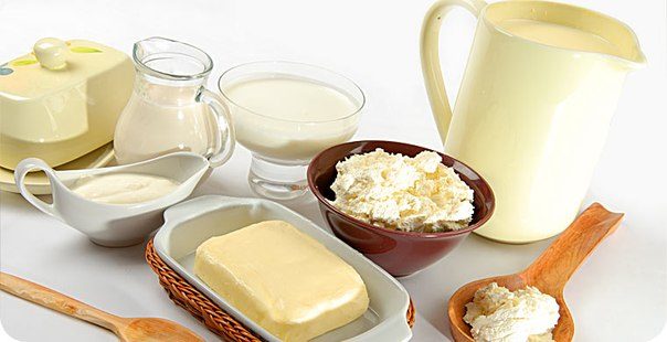 За производство и реализацию молочных продуктов с содержанием пальмового масла депутаты предлагают ввести админответственность. Штрафы могут достигать от 20 до 200 необлагаемых минимумов доходов граждан.