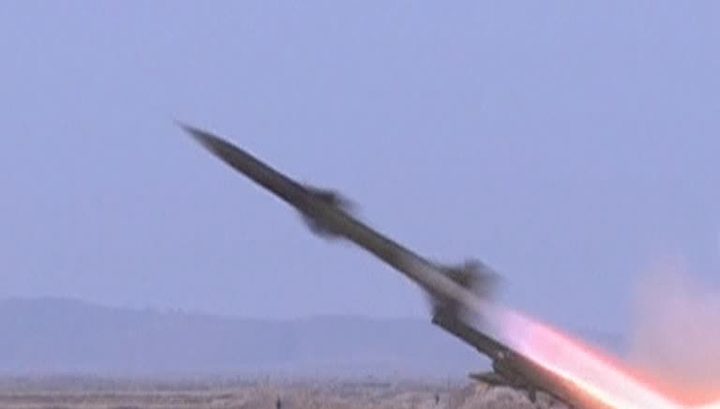 Військовим Саудівської Аравії вдалося перехопити балістичну ракету з Ємену. На даний момент немає інформації про постраждалих в результаті запуску і перехоплення.