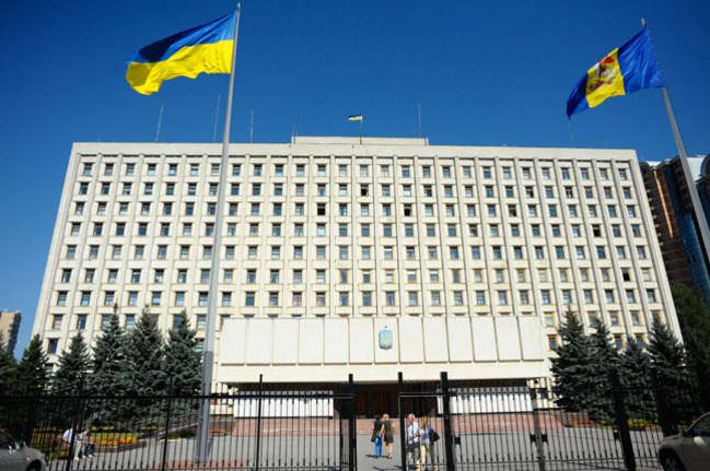 Президент Петро Порошенко вніс до Верховної Ради подання на кандидатів у нові члени Центральної виборчої комісії.