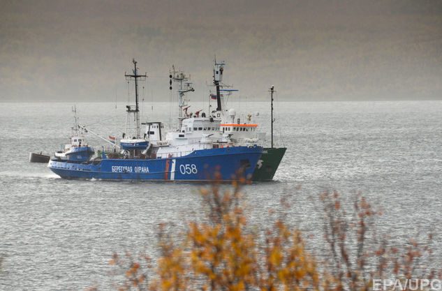 Прикордонне управління ФСБ Росії в окупованому Криму заявило про затримання українського риболовецького судна в Чорному морі.