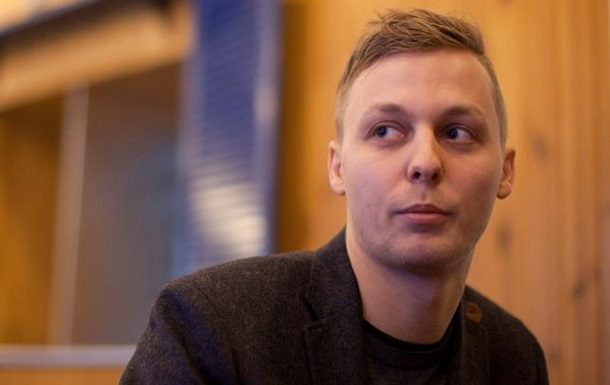 В одному з ресторанів Києва побили Олександра Шуфрича, старшого сина народного депутата від Опозиційного блоку Нестора Шуфрича, і його товаришів.