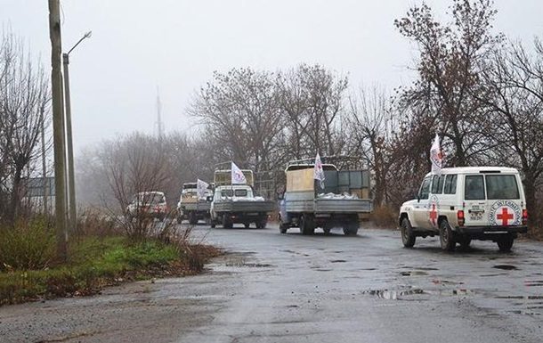 Місія Міжнародного комітету Червоного Хреста доставила 437 тонн гуманітарної допомоги на окуповану частину Донбасу.