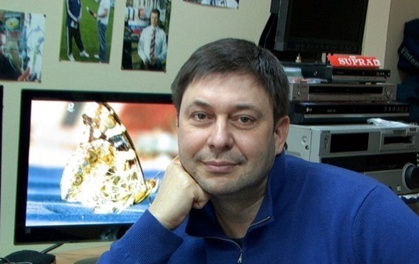 Головний редактор агентства РІА Новости Украина Кирило Вишинський більше не вважає себе громадянином України.