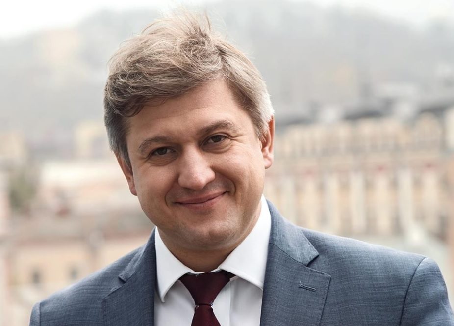 Комітет Верховної Ради з питань бюджету рекомендує парламенту підтримати проект постанови номер 8433 про звільнення Олександра Данилюка з посади міністра фінансів.
