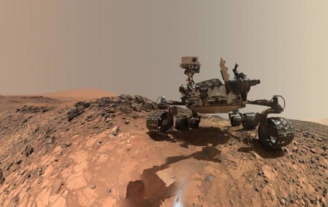 Пошуковий робот NASA виявив докази того, що на Марсі колись могло бути життя - жорсткі» органічні молекули.